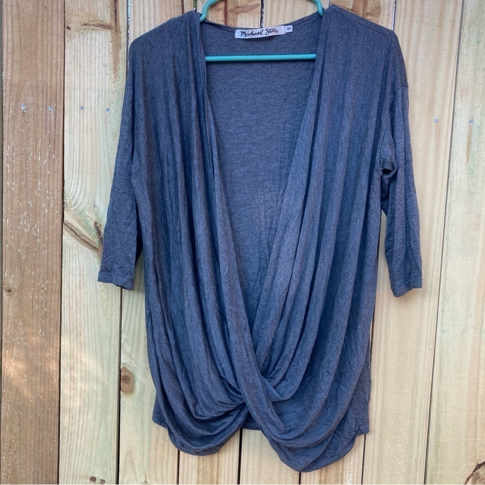 MICHAEL Stars Gray Faux Wrap Top V Neck 3/4 Sleeve Drapey Wardrobe Staple XS